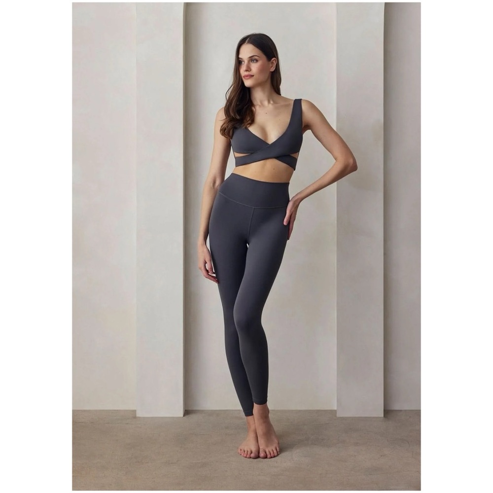 Bumpsuit The Perfect Wrap Bra With Leggings